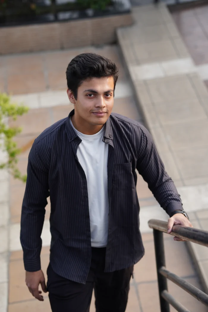 Dark Line Stripe Shirt - Image 1